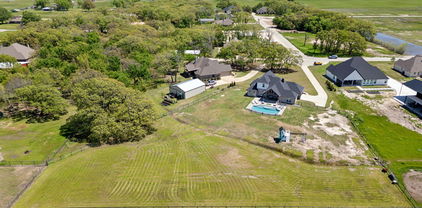 5812 W Sky Hawk Trl, Royse City