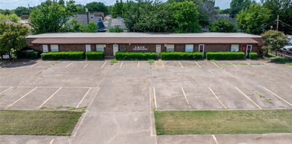 109 S Story Rd Unit B, Irving