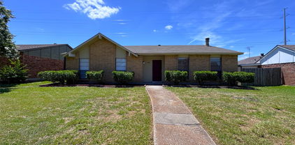 308 Via Altos, Mesquite
