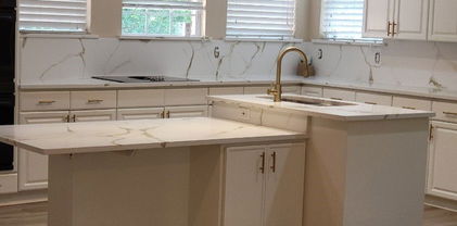 1820 W Pleasant Run Rd, Desoto