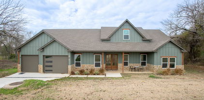 200 Splitrail Dr, Mabank