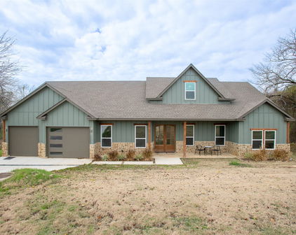 200 Splitrail Dr, Mabank