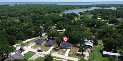 804 Hemlock Dr, West Tawakoni