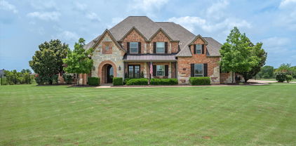 1299 Shadow Lakes Dr, Wills Point