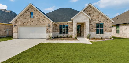 622 Community Ln, Rockwall