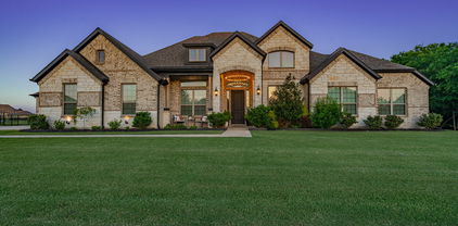 323 Ledstone Ct, Rockwall