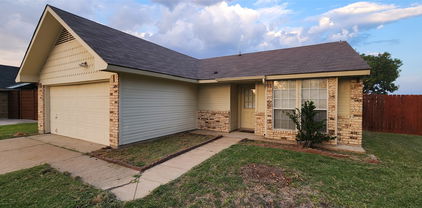 200 Seagull Ct, Irving