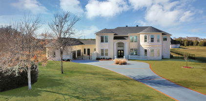 1021 Kingsbridge Ln, Mclendon Chisholm