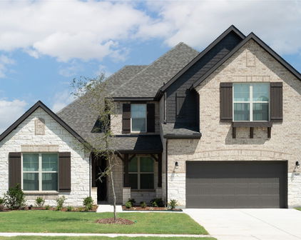 242 Harmony Ave, Forney