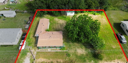 705 Elm St, Forney