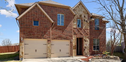 888 Honey Locust Dr, Fate