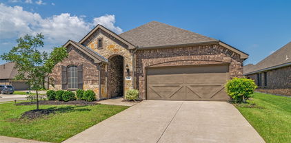 1304 Meridian Dr, Forney