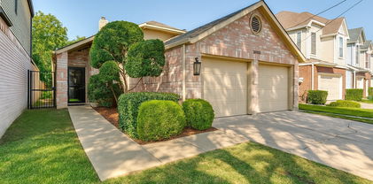 2929 N Bend Dr, Dallas