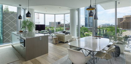 2900 Mckinnon St Unit 604, Dallas