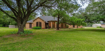 8429 Karen Ln, Terrell