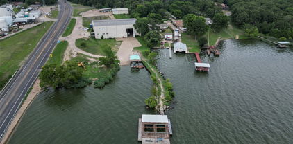 10473 Fm 751, Quinlan