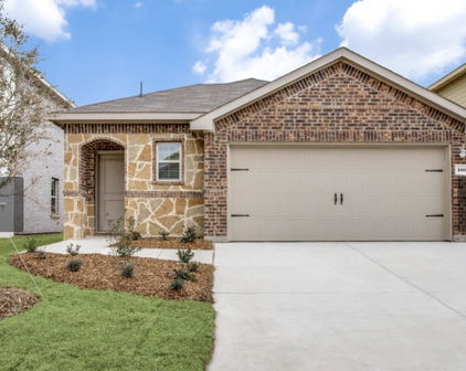 1065 Old Oaks Dr, Forney
