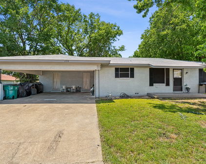 204 N Elm St, Kemp