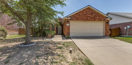 2032 Samantha Ln, Heartland