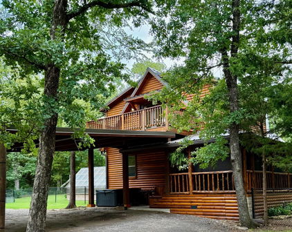 9819 Old Bridge Rd, Terrell