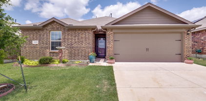 4319 Pyramid Dr, Forney