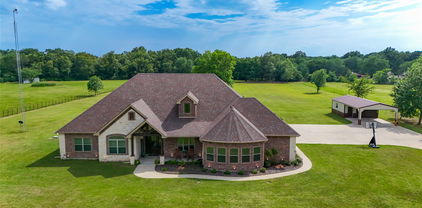 8711 State Highway 11 E, Commerce