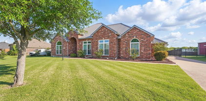 509 Kings Creek Dr, Terrell