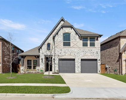 1518 Teton Rd, Forney