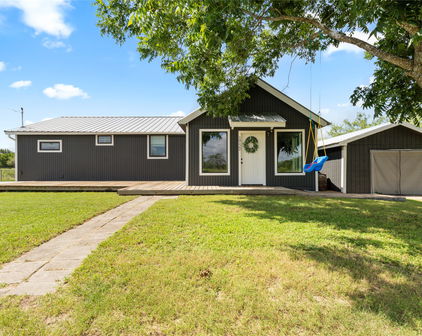 14122 County Road 4060, Scurry