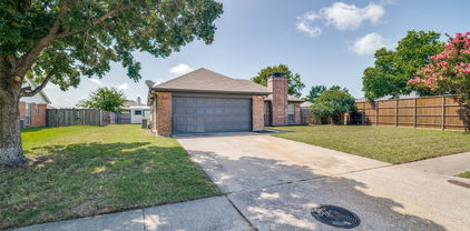 102 Marquette St, Forney
