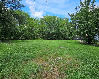 Mineral Wells St, Terrell