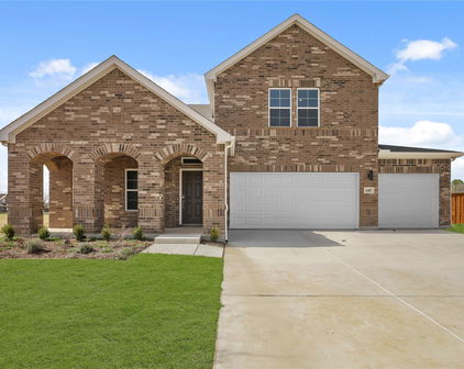 649 Landry Ln, Forney