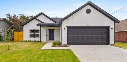 805 Melody Cir, Kaufman
