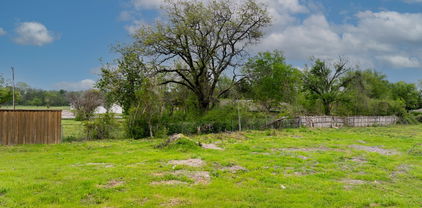000 Boone St, Terrell