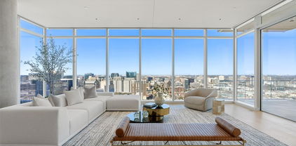 1747 Leonard St Unit 2401, Dallas