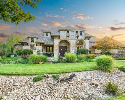 105 Dalview Dr, Forney