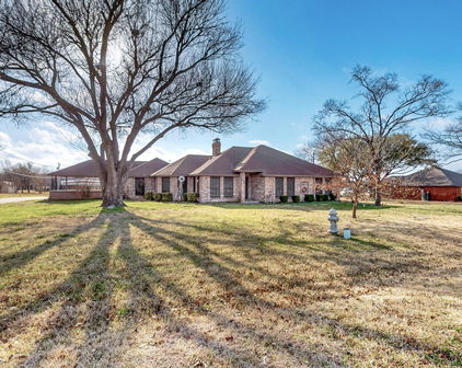 15526 Brookhollow Cir, Forney
