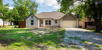 519 W James St, Wills Point