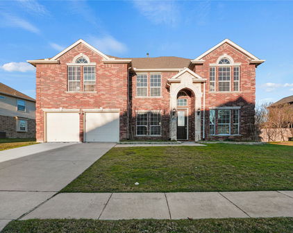 1224 Warbler Dr, Forney