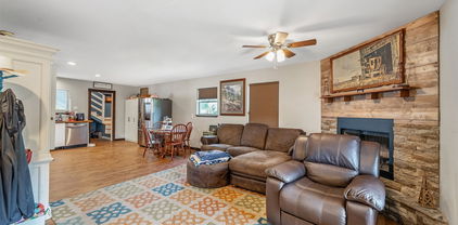 1674 Van Zandt County Rd, Grand Saline