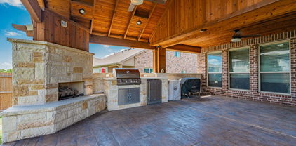 3814 Noblewood Dr, Forney