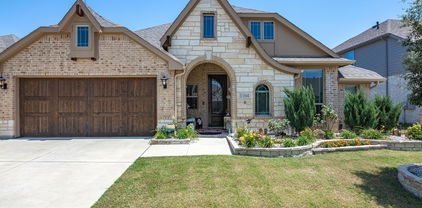 1104 Canterbury Ln, Forney