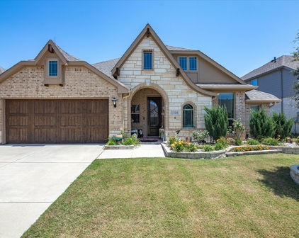 1104 Canterbury Ln, Forney