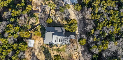2045 Mansfield Rd, Cedar Hill
