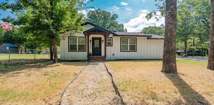 3072 Cross St, Wills Point