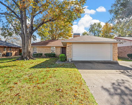 621 Heritage Hill Dr, Forney