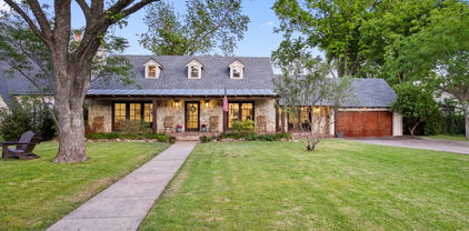 8438 San Benito Way, Dallas