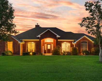 10361 Jennifer Cir, Forney