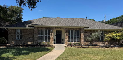 9233 Moss Farm Ln, Dallas