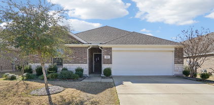 5815 Melville Ln, Forney